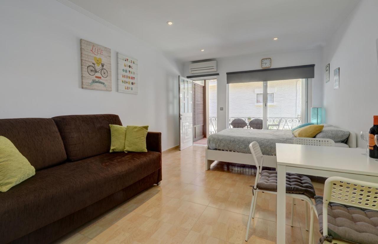 071 - Beachside Studio Perfect For A Family Getaway Torremolinos Exterior foto