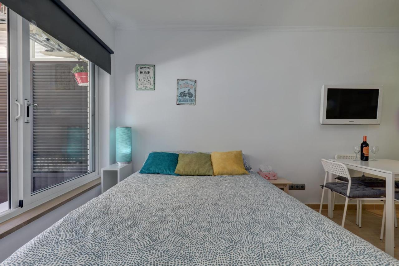 071 - Beachside Studio Perfect For A Family Getaway Torremolinos Exterior foto
