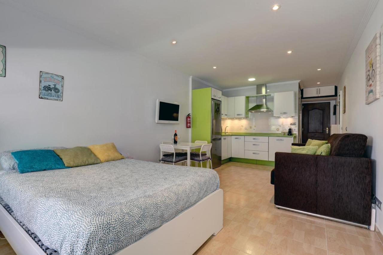 071 - Beachside Studio Perfect For A Family Getaway Torremolinos Exterior foto
