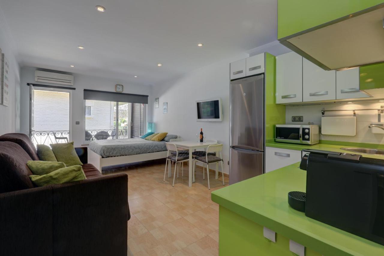 071 - Beachside Studio Perfect For A Family Getaway Torremolinos Exterior foto