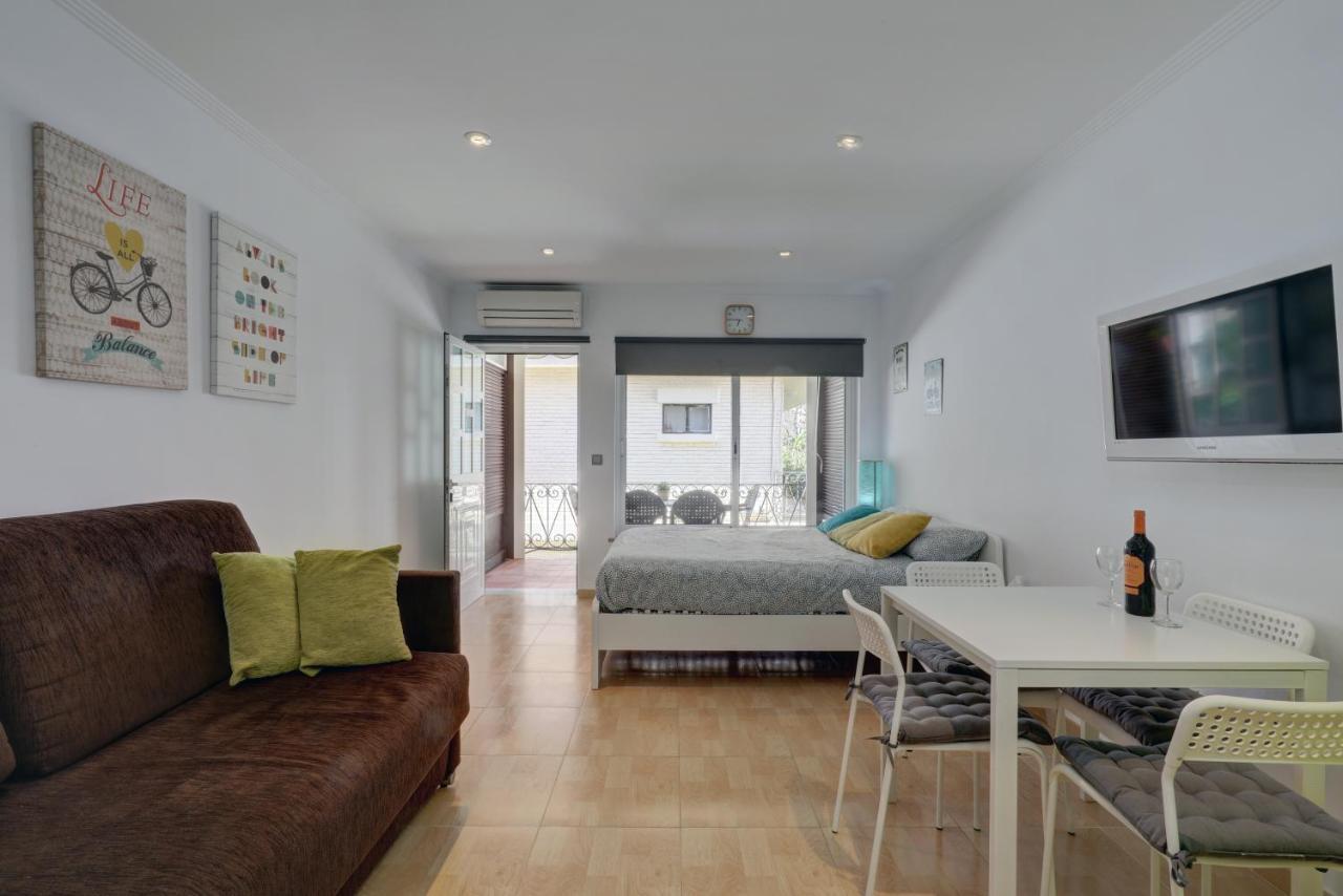 071 - Beachside Studio Perfect For A Family Getaway Torremolinos Exterior foto